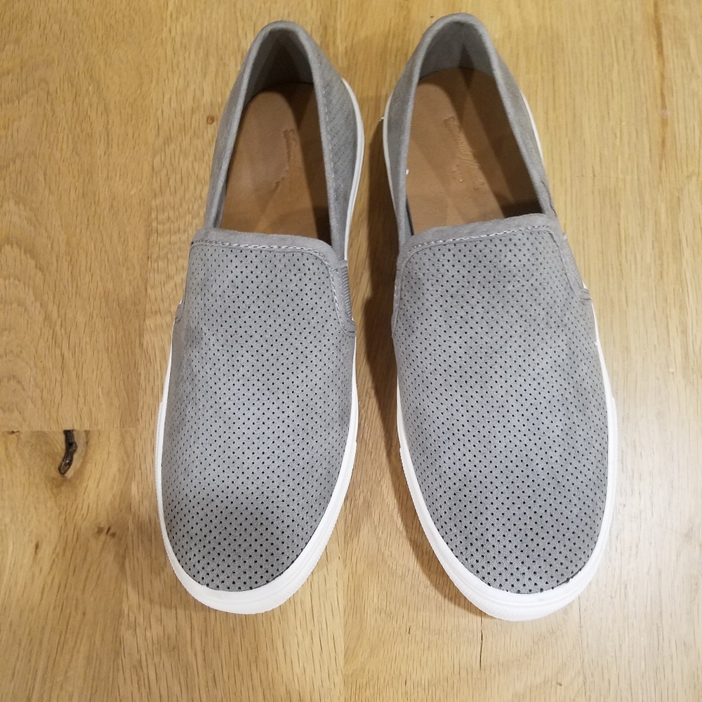 Universal Thread Loafers - Picture 5 of 5
